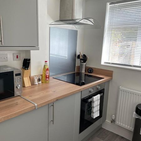 Comfy Home For Contractors And Families With Free Parking - Sage View Aldershot Ngoại thất bức ảnh