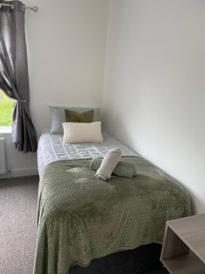 Comfy Home For Contractors And Families With Free Parking - Sage View Aldershot Ngoại thất bức ảnh