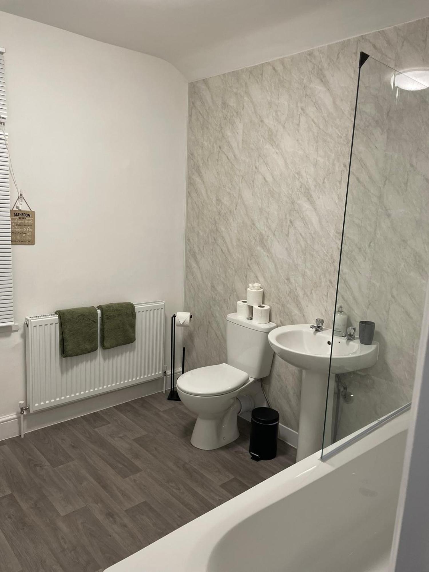 Comfy Home For Contractors And Families With Free Parking - Sage View Aldershot Ngoại thất bức ảnh